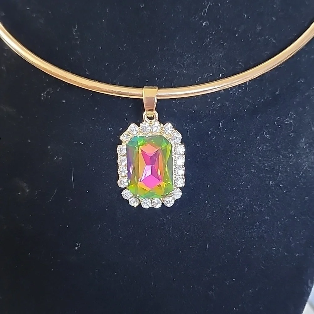 Gold Choker Necklace with Rainbow AB Square Pendant New